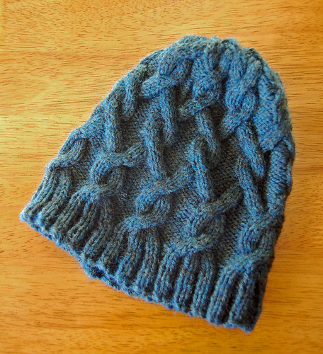 cabled greenery hat