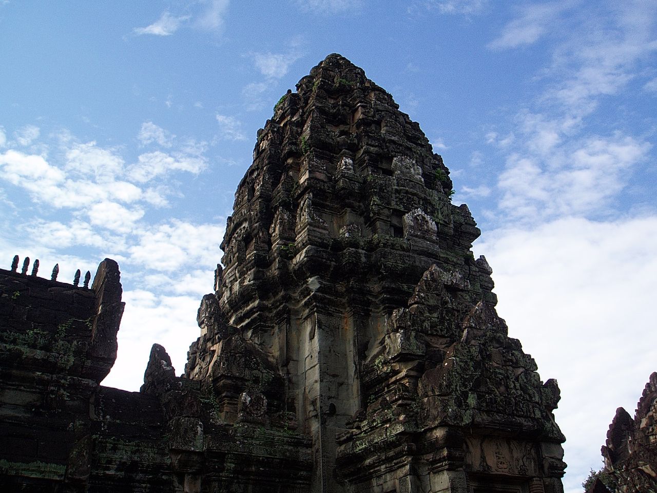 Banteay Samre的中央聖殿有一座尖塔