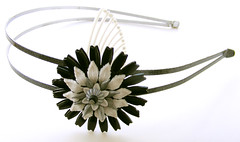 Black and White Vintage Flowers Headband