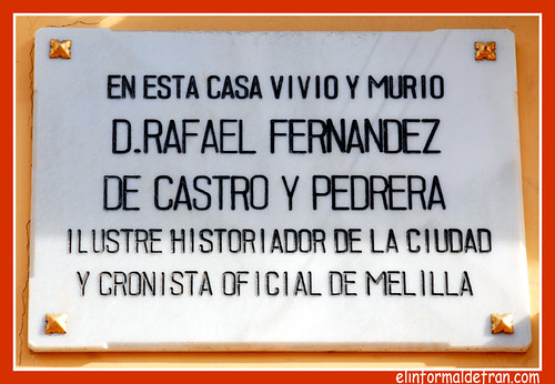 Placa Fernandez de Castro