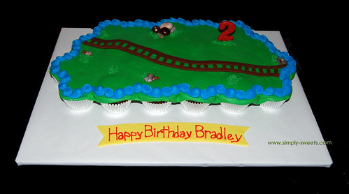 cupcake cakes for kids. train cupcake cake Bradley