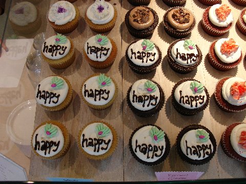 Happy Cakes from Swirlz Cupcakes
