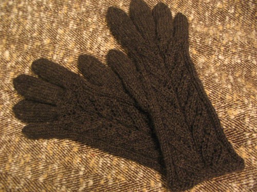 gloves_lace2