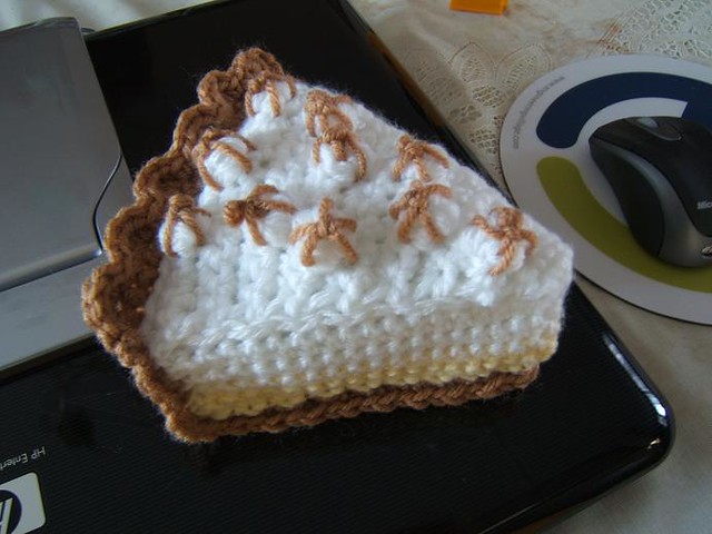 Crochet Lemon Meringue Pie