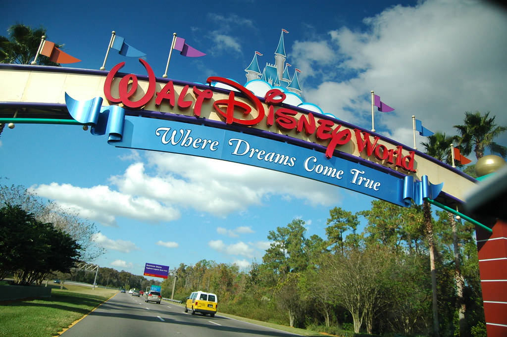  Disney World's Magic Kingdom, Lake Buena Vista, FL