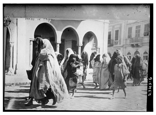 Arabs in Tripoli (LOC)