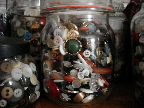 button jar close up