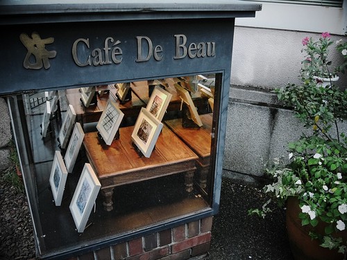 Cafe De Beau