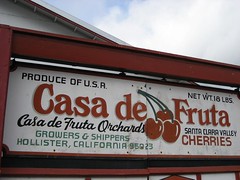 Casa de Fruta, in Hollister, CA. (12/30/2007)