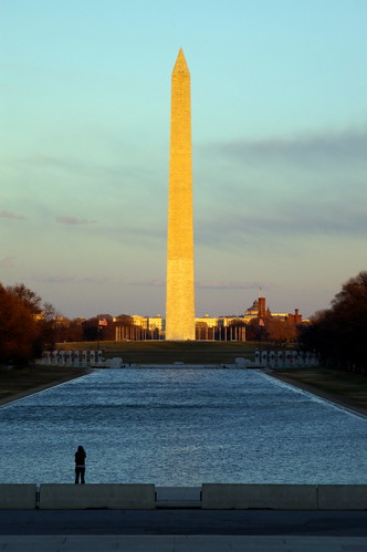 Washington  Monument with SMC FA 28-105 f/3.2-4.5