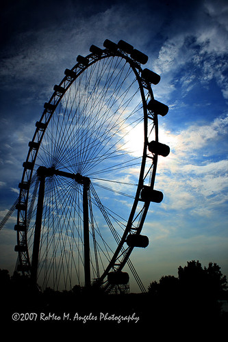 Singapore Flyer Day Scene-3 by ompoint59.