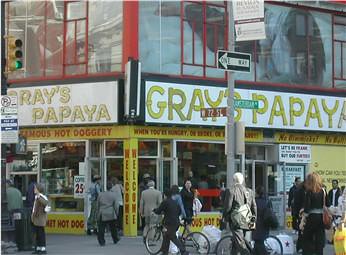 Gray's Papaya 72nd Amsterdam