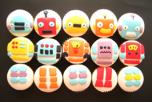 robot cupcakes swapped around