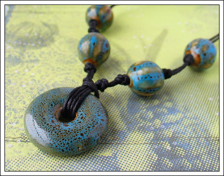 Porcelain bead necklace 2