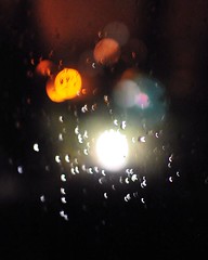 Neat effect while trying to take a pic of the neighbors streetlight