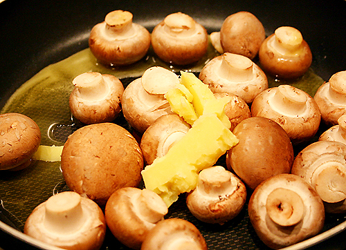 香料肉丸佐奶油蘑菇-071218