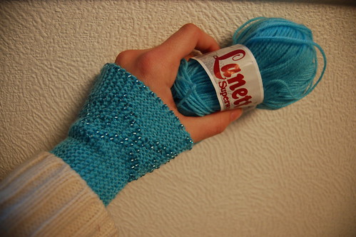 Turquoise wrist warmers with pearls