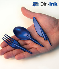 valgymo irankiai šakutė šaukštas peilis