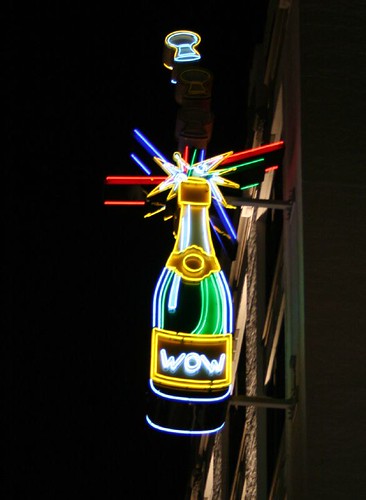 Washington Avenue neon