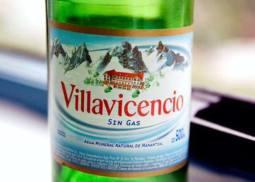 Villavicencio Bottle