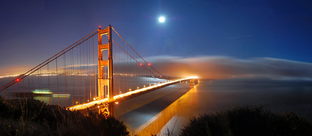 Golden Gate & Full Moon, Panorama