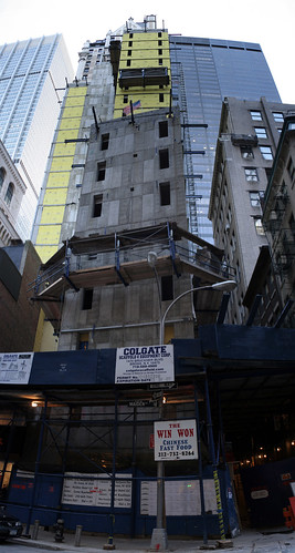 Dizzying construction project at Nassau and Maiden Lane