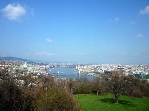 Vistas de Budapest. Buda, Pest y el Danubio.