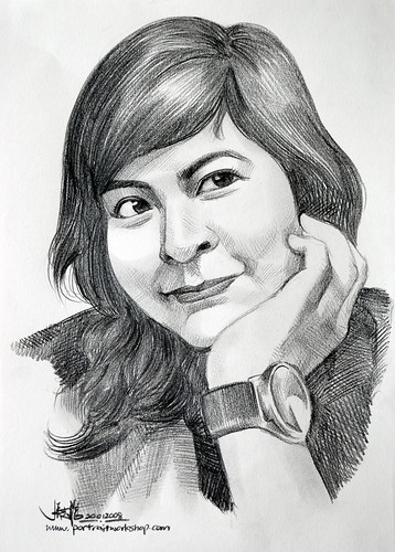Portrait pencil lady 200108