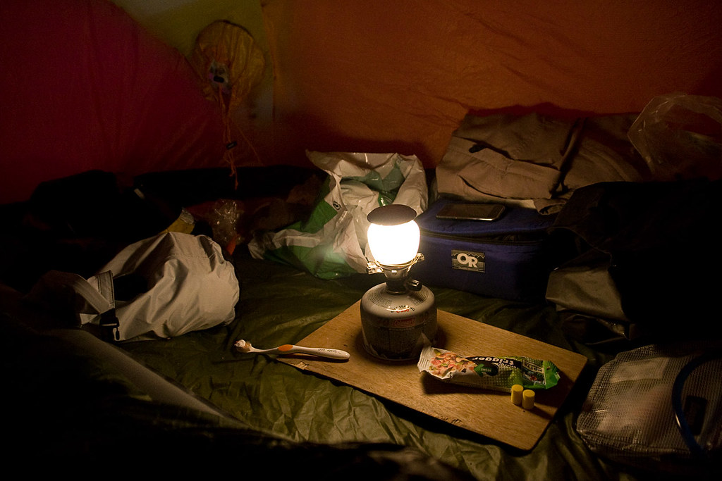 Lunt, varmt og lyst i teltet