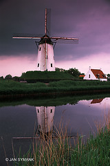 The Mirrored Windmill. Vlanderen. Belgium