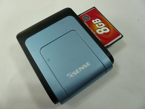 ESENSE逸盛 PRA500 讀卡機 + CF 8GB