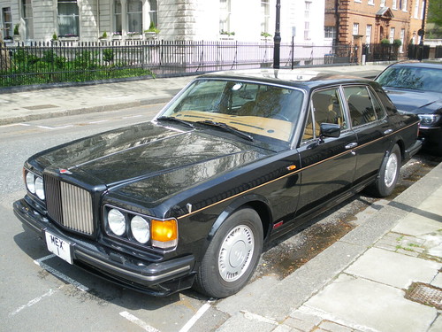 A beautiful Bentley Limousine photographed near the Mexican Embassy in London - it has a CD Diplomat disignator - plus mexican number plate - ( near Knightsbridge, London, April 2009 ).