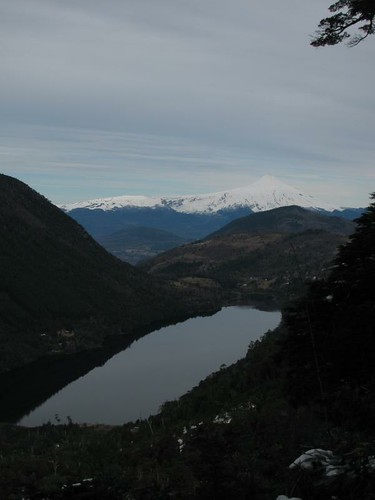 view of the volcano over lago Tilquilco