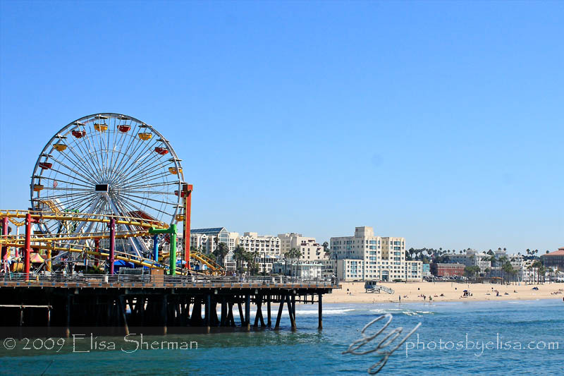 Santa Monica Pier ferris wheel by Elisa Sherman | photosbyelisa.com