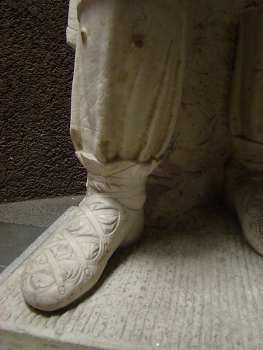 Dacian shoe
