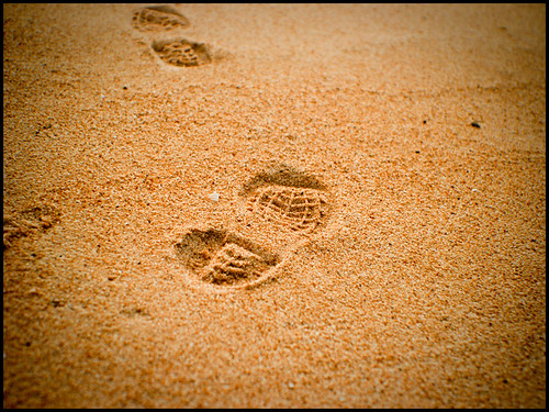 Footprints In Sand Wallpaper 2011