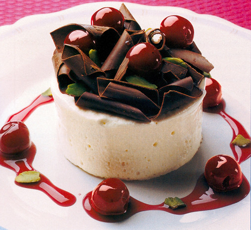white-chocolate-parfait-flambeed-cherries200711131 por você.