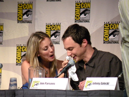 jim parsons and kaley cuoco. Jim Parsons, Kaley Cuoco (The