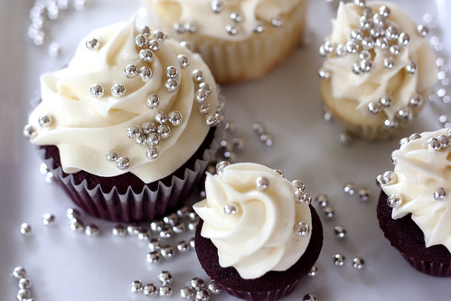 sparkling cupcakes