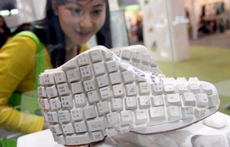 Keyboard shoes