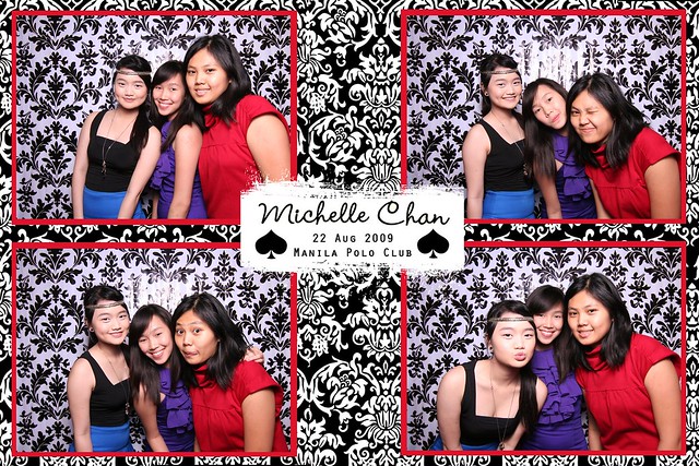113945-custom-poof_middle by Poof Photobooth