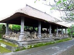 batuan temple