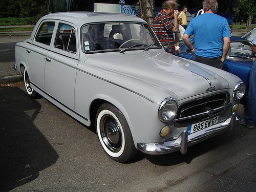 PEUGEOT 403 SALOON image by Fangio678 