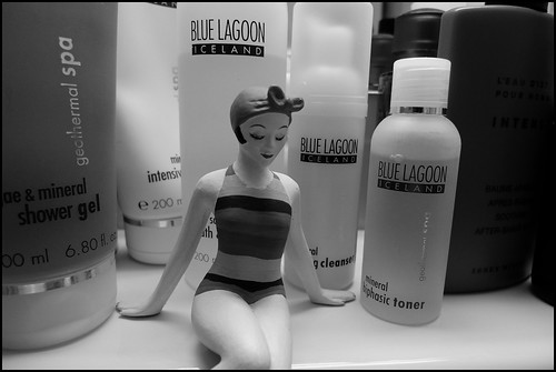 blue lagoon cosmetics L1020053