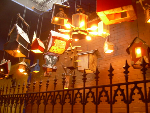 Birdhaus lights