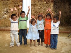 The children at Tierra Blanca bid farewell