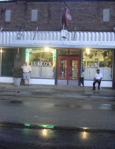 Lusco's (cropped)