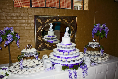 purple and ivory wedding centerpieces