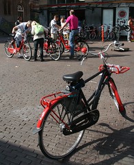 Mac bike tourists by drooderfiets