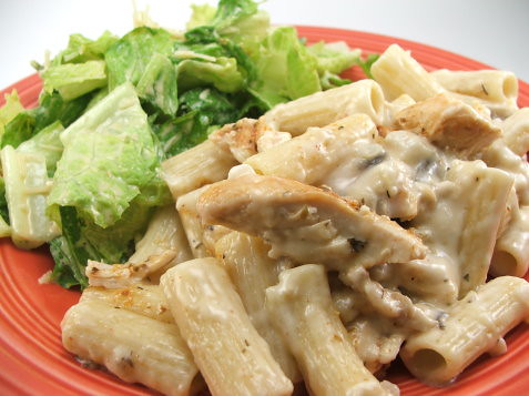 Creamy Parmesan Pasta with Mushrooms and Chicken